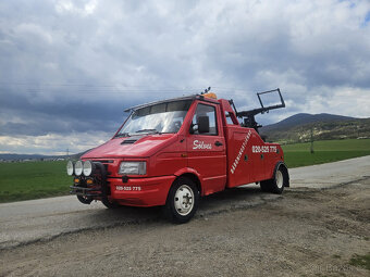 Odtahove vozidlo Iveco daily 35-10 r.v.1997 - 11