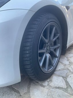 Prodám tesla 3 SR lifepo 60 kw - 11
