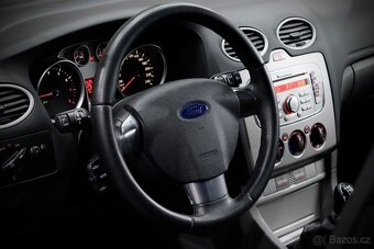 Ford Focus Turnier 1.6i 16v 85kW Titanium - 11