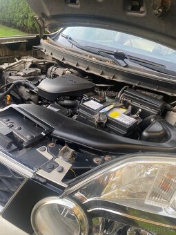 NISSAN X-TRAIL 2.5 CVT T31 - 11