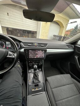 Skoda Superb 3 combi - 11