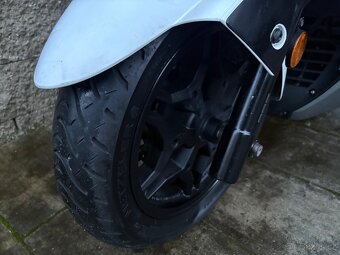 Kymco x town 300 2017 - 11