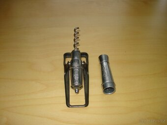 Vývrtky a otvíráky - 11