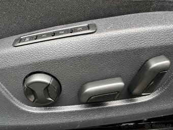 Škoda Superb 2.0TDi VIRTUAL,KAMERA,1.MAJ. - 11