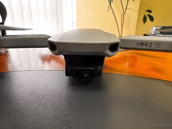 DJI Mini 2 SE Fly More Combo - 11