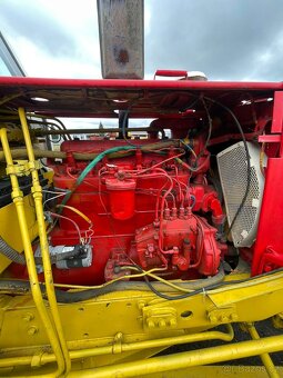 TraktorBagr Bělarus EO 2621 motor D65 M - 11
