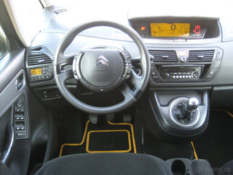 CITROEN GRAND C4 PICASSO 1.6 HDi 7.MÍST 1.MAJITEL - 11