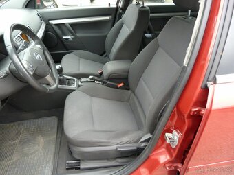 Opel Vectra 1,9 CDTI SW Málo km - 11