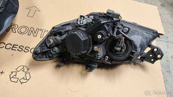 Přední světla subaru Impreza hawkeye 05-07 - 11