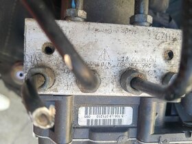 Prodám dily z Porsche Panamera 4s r.v.2011 - 11