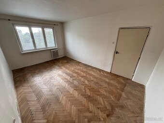 Prodej byt 2+1 OSVL, balkon, sklep - 11