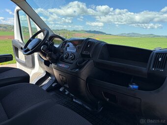 Peugeot Boxer 2.2hdi, nezávislé topení(vodník)tažné zařízení - 11