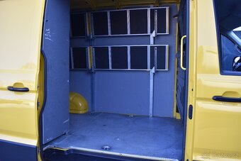 Volkswagen Crafter, 2.0TDi.L2H2.DPH.REGÁLY.PO ROZVODECH - 11