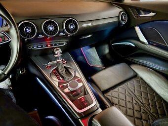 Audi TTS 2.0 TFSI quattro S tronic – 228 kW - 11