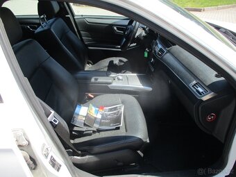 MERCEDES E220 CDi Avantgarde 9G-Tronic 03/2015 - 11