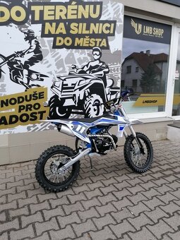 Pitbike Shark 125ccm 17x14 modrá - 11