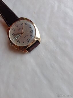 Staré funkční  pozlacené hodinky Slava automati - 11