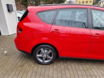 SEAT Altea XL, r.v. 2015, 145 tis. km, plný servis - 11