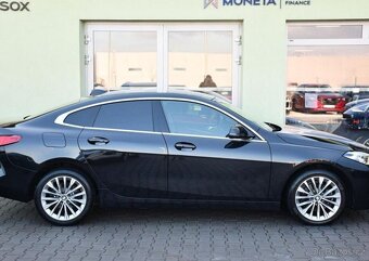 BMW Řada 2 218d HUD ČR - 11