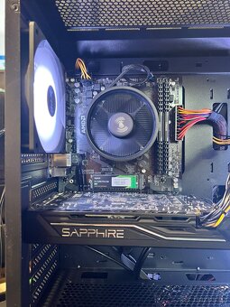 Herní ryzen 5 až 32GB DDR 4, m2 SSD 512GB, RX 470 4GB Win 11 - 11