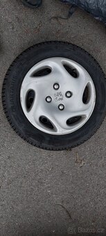 Celoroční pneu na discích 175/65 R14 T - 11