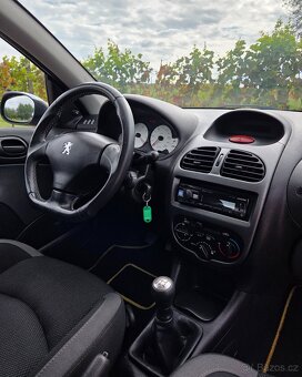 Peugeot 206 1.4 55KW/75 koní R.V.01/2006 - 11