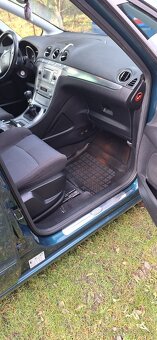 Ford S-max 2.0 103 kW - 11