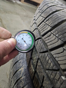 Sada disků 5x139,7mm s pneu 205/70/15 - Jimny - 11