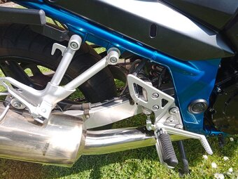 Suzuki gsf650s - 11