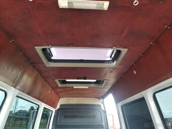 Mercedes-Benz Sprinter 513 Bluetec - 11