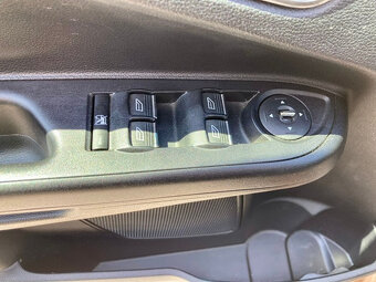 ford B-MAX, 1,0 EcoBoost Trend, ČR 1. maj. - 11