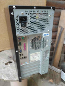 Počítač Windows XP, několik kusů, záruka na funkčnost - 11