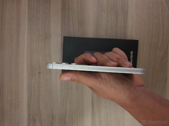 Samsung Galaxy s23 Fe - 11