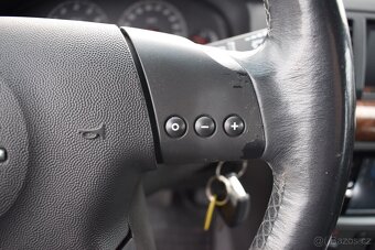 Opel Vectra 2,2 i AUTOMAT,PO STK - 11