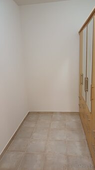 Pronájem bytu 2+kk, Zlín, Na Honech - 11