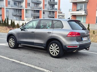 Volkswagen Touareg 3.0 tdi - 11