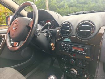 DACIA DUSTER 1.6i 77kW-1MAJITEL-142TIS.KM-VÝBAVA - 11