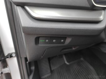 Prodám Škoda Octavia IV rv. 2020 koupeno v ČR, 2,0 TDi 85kw - 11