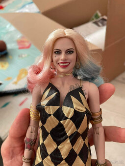 Harley quinn Dancer Dress 1/6 hot toys , sideshow - 11