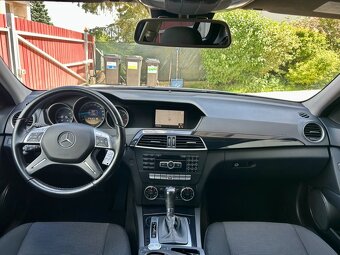 Mercedes-Benz Třídy C,  200 CDI 7-GTRONIC Bi-Xenony - 11