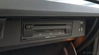 ŠKODA Superb 3 facelift Style 2.0Tdi 110kW manuál - 11