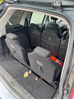 Citroen C4 Picasso 7 míst - 11