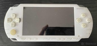PSP 1000 White + 64gb - 11