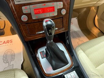 Ford Mondeo 2,3 i AUTOMAT TITAN BI-XEN NAVI VENTILACE VÝHŘEV - 11