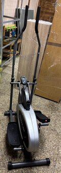 Eliptický trenažer zn.Duvlan - 11