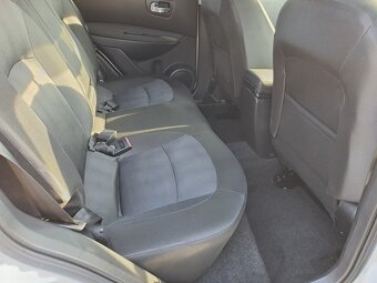 Nissan Qashqai 2.0 dCi Connect Navi 4x4 - 11