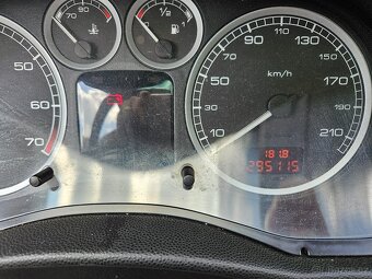 Peugeot 307sw ,1.6 16v , nová stk - 11