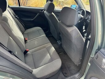 Škoda Octavia I Combi 1.9 TDI 81kW / 2004 / XENONY / TAŽNÉ - 11