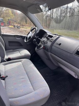 Volkswagen T5 Caravelle 1.9 TDI 77kW – 9 míst - 11
