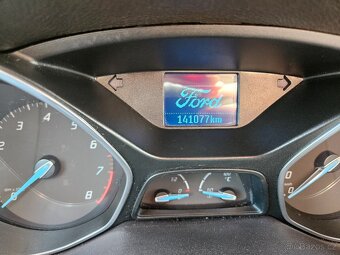 FORD FOCUS 1.6i 92KW KOMBI 2011 141TKM TITANIUM - 11